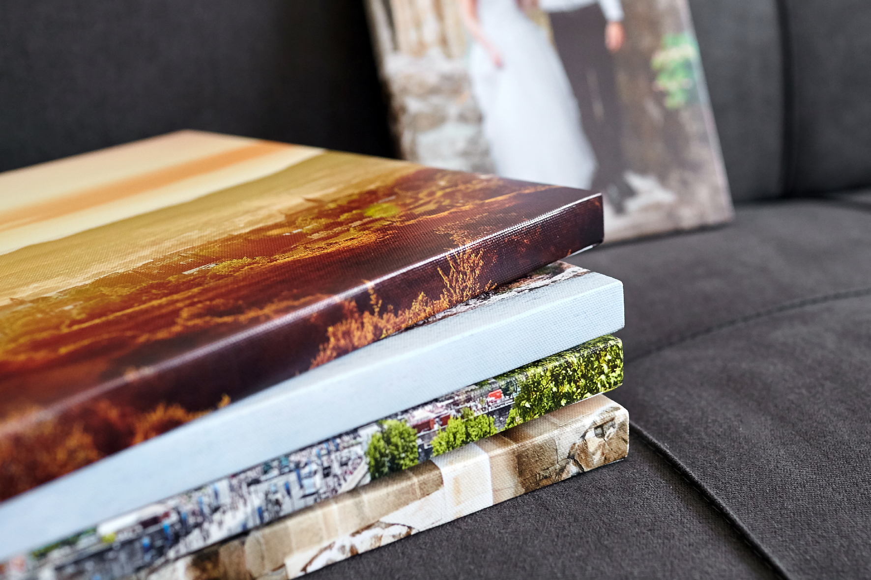 canvas-prints-photo-printed-canvas-with-gallery-wrapping-stretcher-bar-different-photo-sta